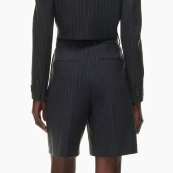 Aritzia Babaton Pleated Bermuda Short - New - Picture 3 of 8